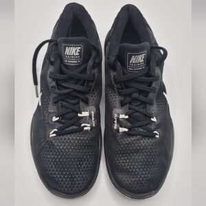 Nike Men's Black and White Training Shoes